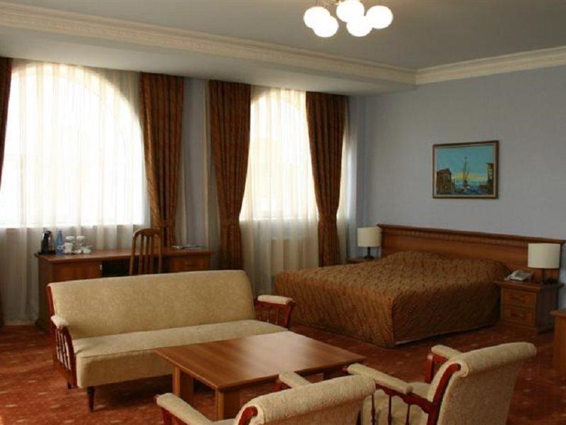 Caspian Palace Hotel Baku Exterior photo
