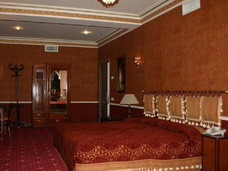 Caspian Palace Hotel Baku Exterior photo