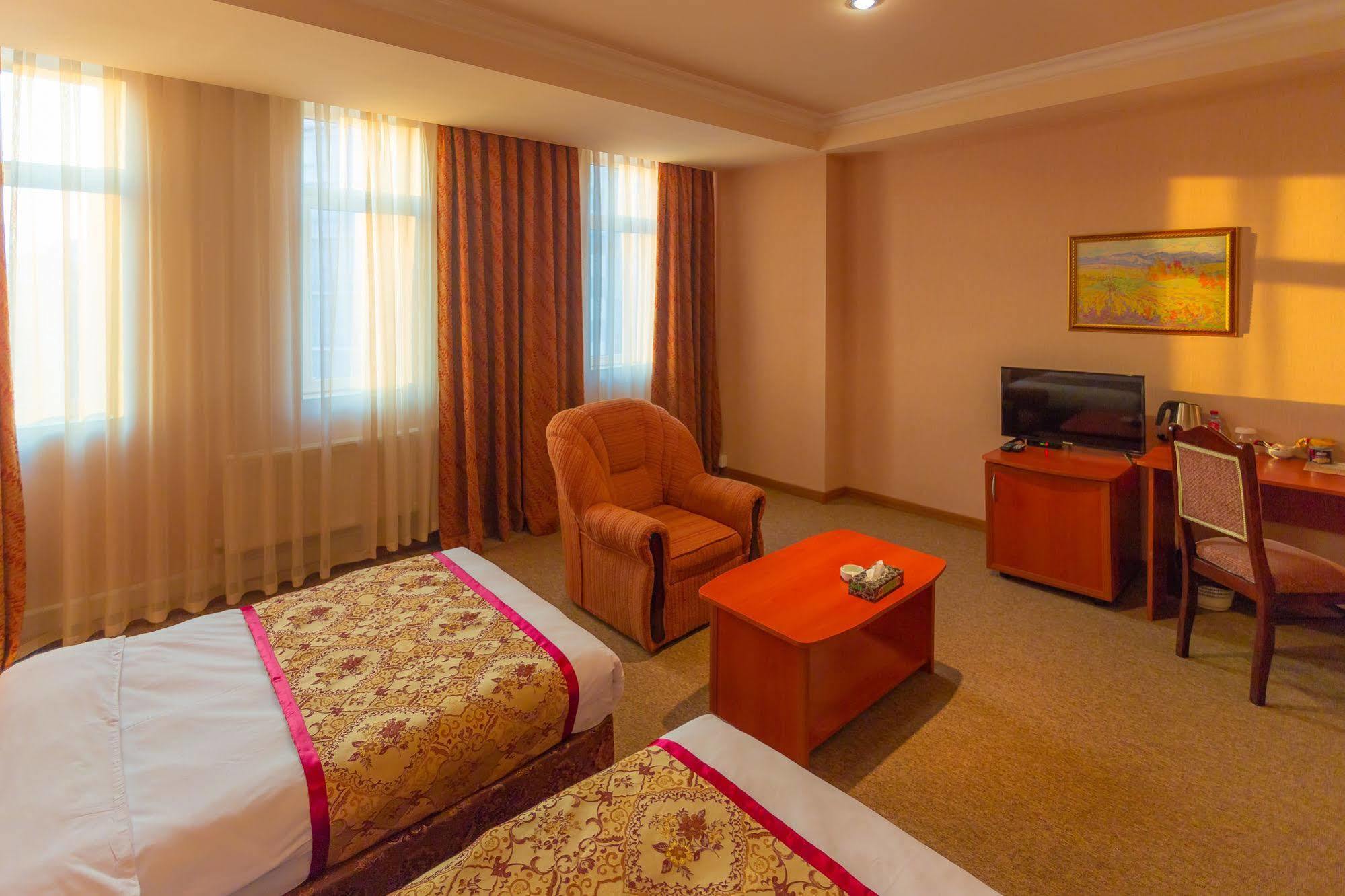 Caspian Palace Hotel Baku Exterior photo